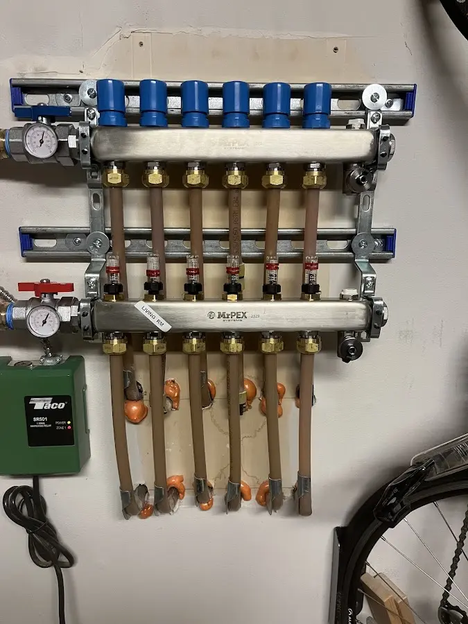 Plumber performing Sink Repair at a residential property in South Bradenton